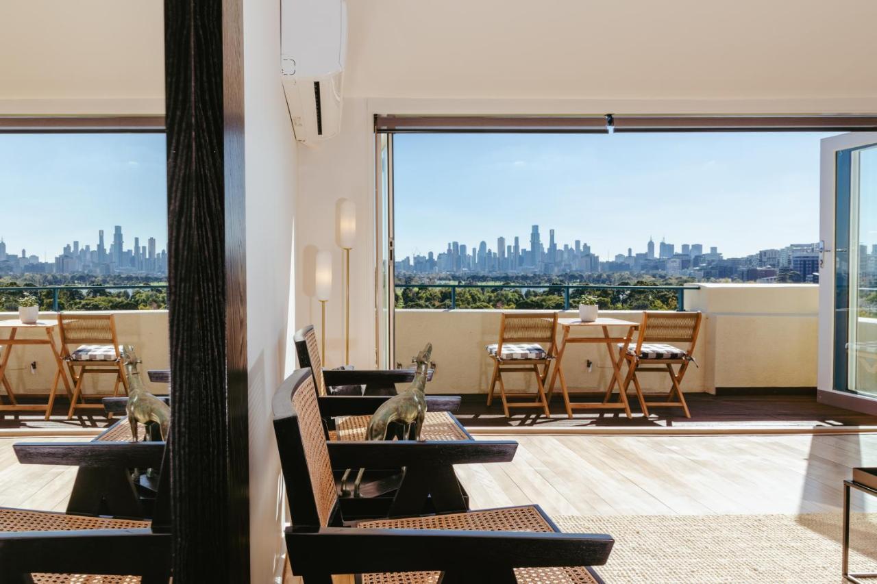 Spectacular Views Over Albert Park Melbourne Exterior photo